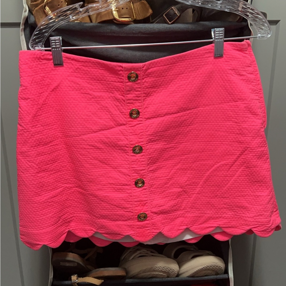 Lilly Pulitzer hot pink skort